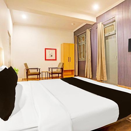 Super Townhouse Vijay Khand Gomti Nagar Λάκναου Εξωτερικό φωτογραφία