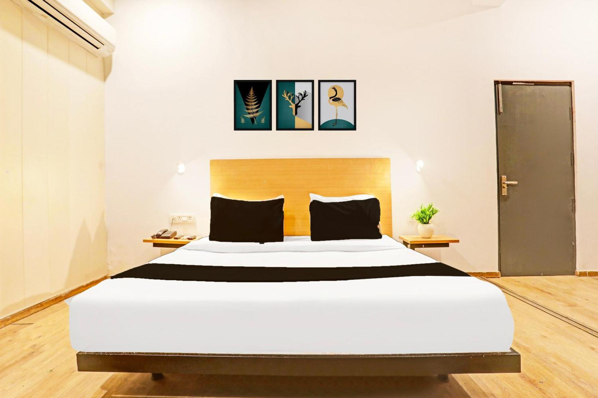 Super Townhouse Vijay Khand Gomti Nagar Λάκναου Εξωτερικό φωτογραφία