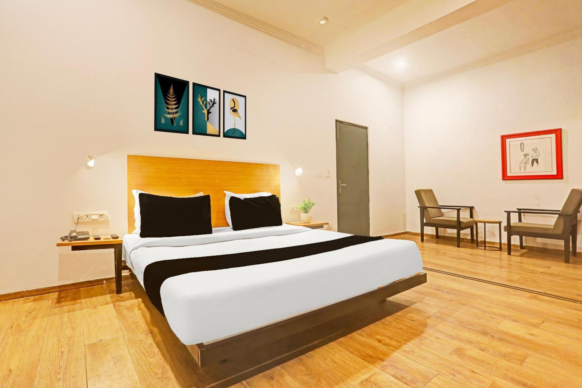 Super Townhouse Vijay Khand Gomti Nagar Λάκναου Εξωτερικό φωτογραφία