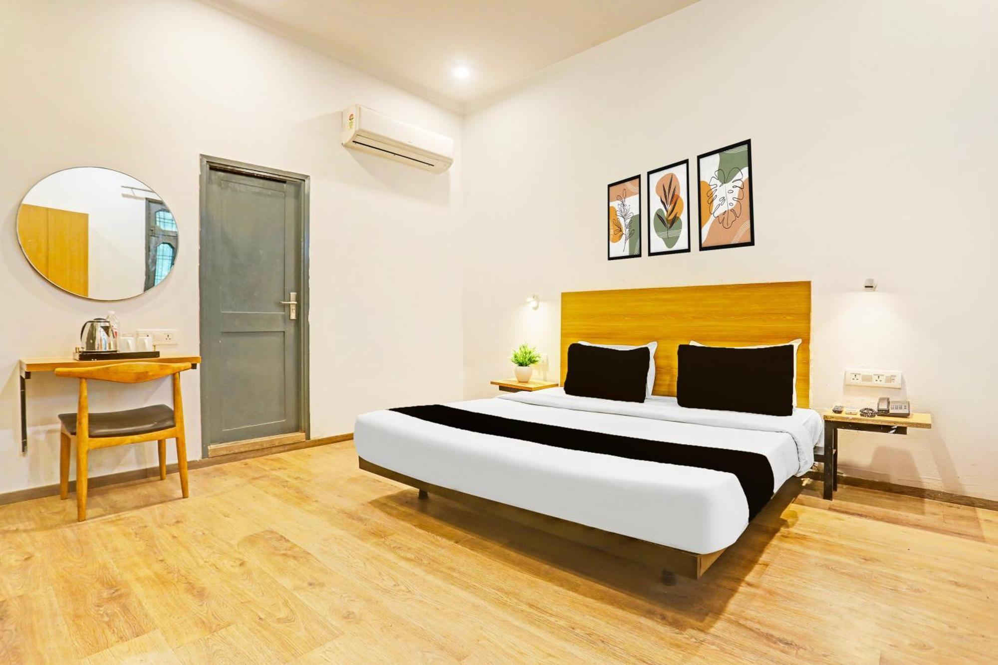 Super Townhouse Vijay Khand Gomti Nagar Λάκναου Εξωτερικό φωτογραφία