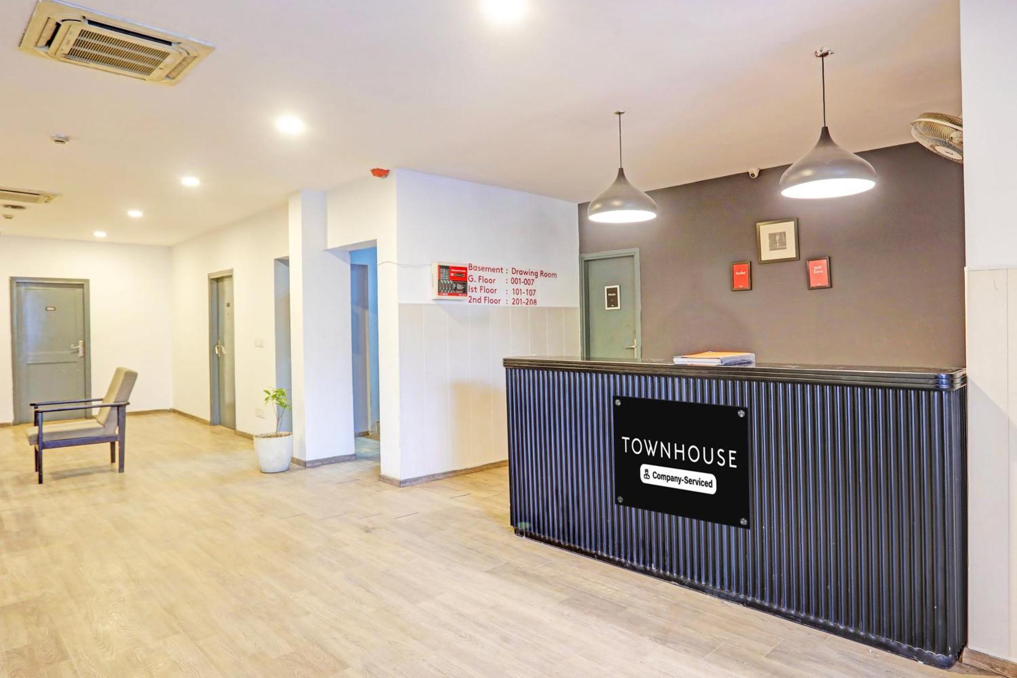Super Townhouse Vijay Khand Gomti Nagar Λάκναου Εξωτερικό φωτογραφία